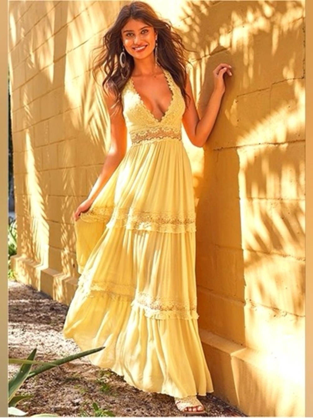 Venus Lace-Trim V-Neck Maxi Dress in Pale Yellow NWOT L-XL
